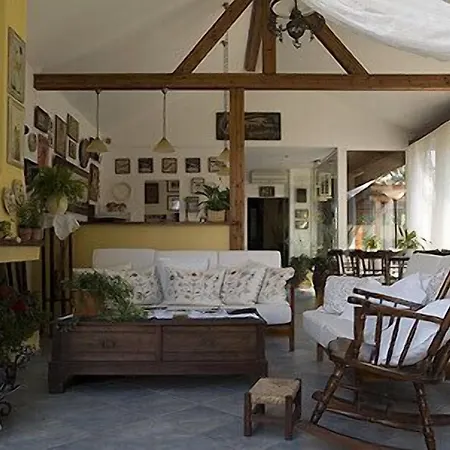 Meliti Aparthotel Akrata