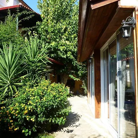 Meliti Aparthotel Akrata
