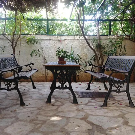 Meliti 3* Akrata