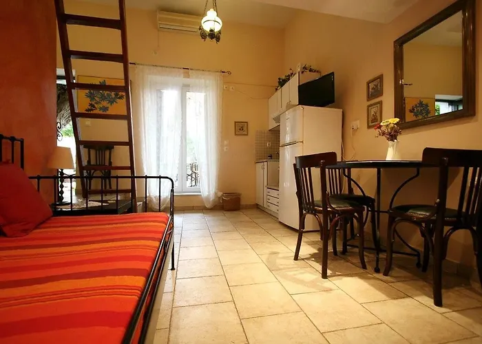 Apart Otel Meliti 3*