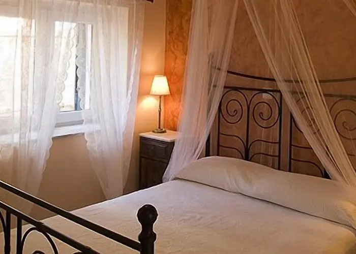 Apart Otel Meliti Akrata