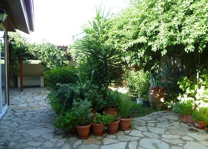 Meliti 3* Akrata
