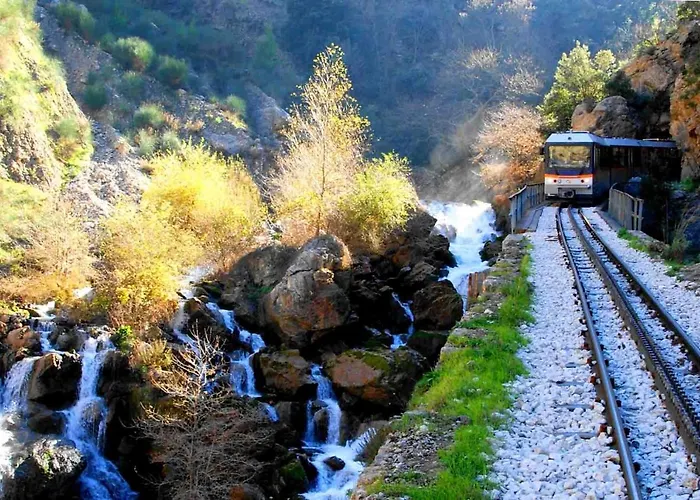 Meliti Aparthotel Akráta